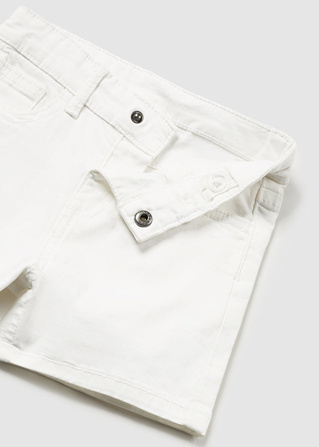 Bermudas in weiß aus der Kollektion Coco von Mayoral