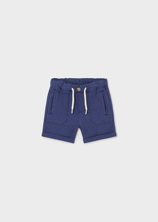 Bermudas aus der festlichen Kollektion von Mayoral