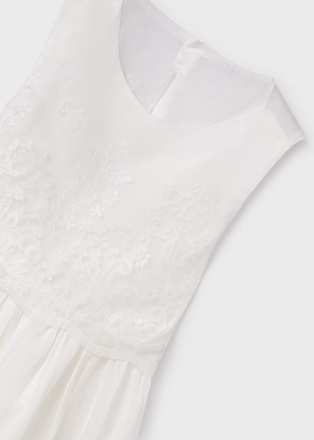 Besticktes Kleid von Mayoral