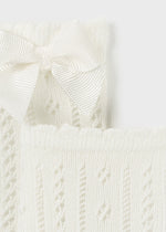 Socken mit Lochmuster aus der festlichen Kollektion von Mayoral