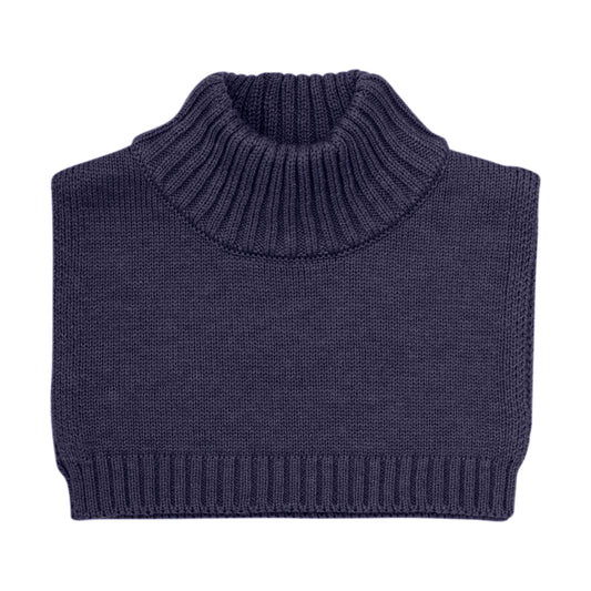 Neck Warmer aus Wolle ideal für Babys, in einem zeitlosen Blauton gefertigt. Hält 100% der Wärme im Nackenbereich und schützt vor Kälte und Wind. Perfekte Kombination aus Funktion und Stil.