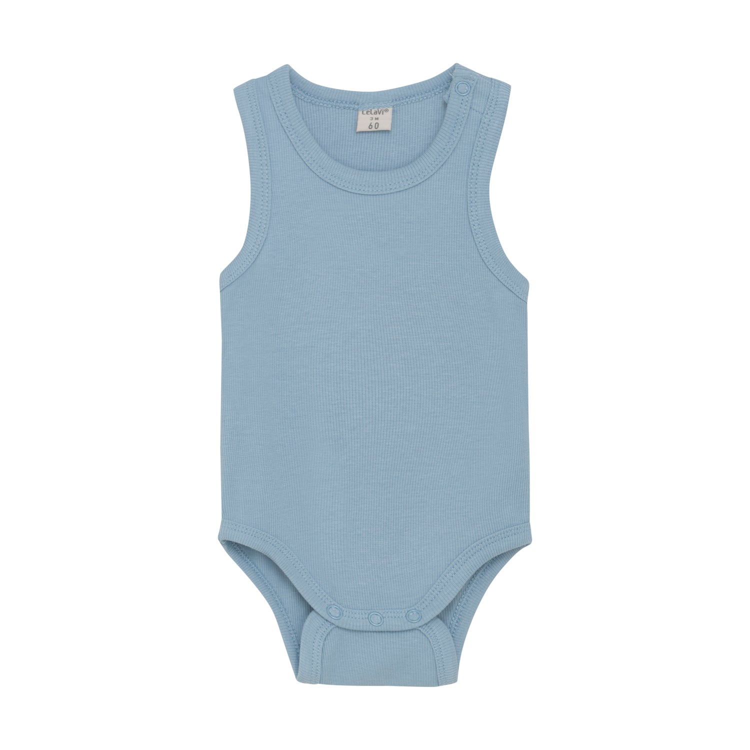 Dieser blaue Body von Celavi bietet angenehmen Tragekomfort und eine hochwertige Verarbeitung, die Ihr Kind den ganzen Tag unterstützt.