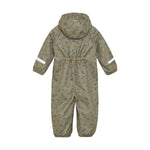 Der Softshell-Overall von Celavi überzeugt durch ein ansprechendes Design mit kleinen Tiermotiven und eine weiche Fleece-Innenseite. Dank einer Wassersäule von 8000 mm gewährleistet er optimalen Schutz bei kühlem und feuchtem Wetter und eignet sich hervorragend für wechselhafte Bedingungen.