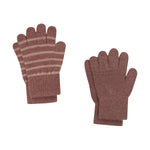 Hochwertige Handschuhe im praktischen Doppelpack in Rosa von Celavi. Die Handschuhe bestehen aus einer hochwertigen Materialmischung aus 70% Wolle, 20% Nylon und 10% Elastane, die optimale Wärmeisolation mit Strapazierfähigkeit verbindet. Die elastischen Fasern sorgen für perfekte Passform und Bewegungsfreiheit. Ideal für kalte Tage – zwei Paar zum Wechseln oder Verschenken.