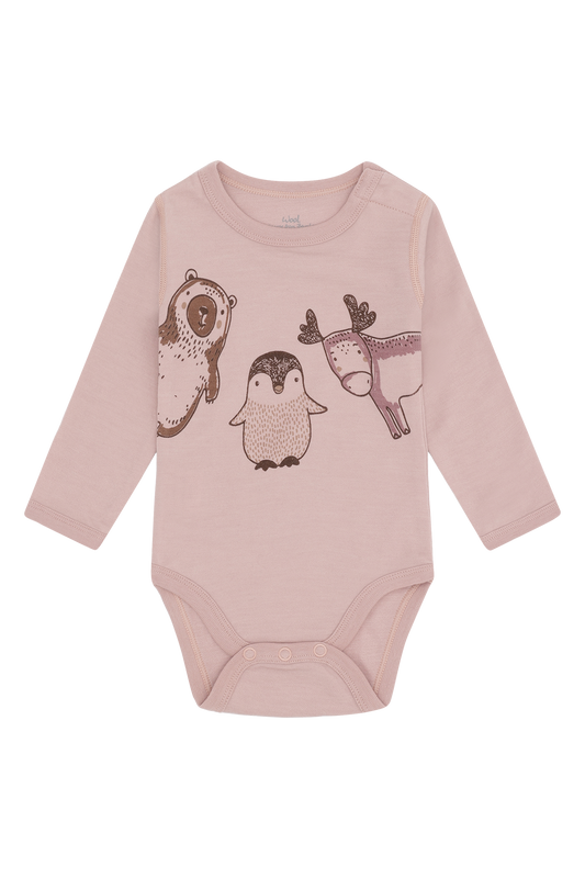 Dieses rosa Body von Hust &amp; Claire überzeugt mit einem charmanten Wintertier-Motiv und bietet gleichzeitig angenehmen Tragekomfort für Ihr Kind.