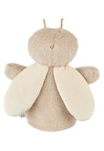 Die Handpuppe Biene bringt Bewegung und Spaß in jedes Puppenspiel und regt die Fantasie an.

Aus weichem Flausch&nbsp;mit elastischen Details
Wattiert mit Polyesterwatte&nbsp;für eine weiche, stabile Form
Baumwollmischfutter im Inneren&nbsp;für angenehmes Tragen an der Hand
Freundliches Bienen-Design&nbsp;– ideal für Geschichten und Lernspiele
Maschinenwaschbar&nbsp;bei 40°

Perfekt für Eltern, Erzieher und Kinder, die Geschichten lebendig werden lassen möchten.