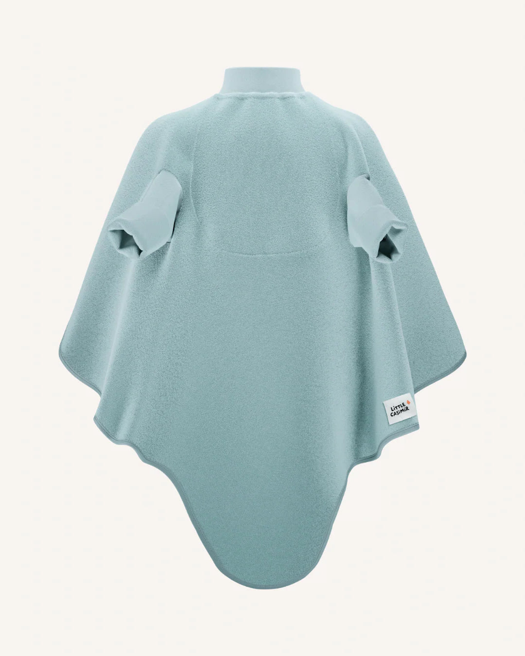 Mit unserer „BOO“ Signature Kollektion möchten wir mehr Freiheit im Alltag für Eltern und Kinder schaffen. Weniger Outfitwechsel, weniger Wäsche und mehr entspannte Momente am Tisch.

Ein Lätzchen, das sich gut anfühlt. Für Kinder und für Eltern.