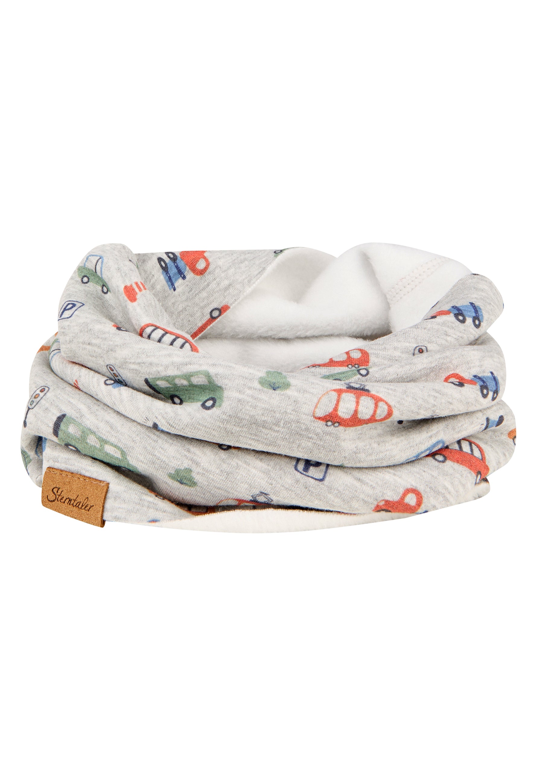 Dieser graue Schlauchschal von Sterntaler besticht durch ein charmantes Fahrzeugmuster und bietet angenehmen Tragekomfort. Ideal für Kinder, die praktische und zugleich stilvolle Accessoires lieben.