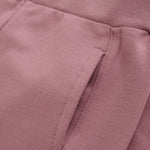 Beschreibung

Diese weiche Hose in einem wunderschönen Altrosa von Fixoni bietet höchsten Tragekomfort und eine angenehme Passform für den ganzen Tag. Ideal für entspannte Stunden oder aktive Tage, verbindet sie Qualität mit stilvollem Design. Perfekt, um sich rundum wohlzufühlen.

Material

65% Viscose/ 30% Cotton 5% Elastane