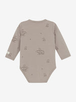 Der langärmlige Wickelbody von Fixoni in Beige überzeugt mit einem charmanten Bärenmotiv und bietet angenehmen Tragekomfort für Ihr Baby.