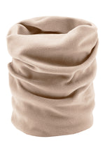 Dieses vielseitige Multifunktionstuch in Beige von Sterntaler überzeugt durch seine praktische Einsetzbarkeit und stilvolle Farbe.