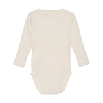 Der Rib Body von MINYMO überzeugt durch sein angenehmes Material und zeitloses Design – ein Must-have für jeden Kleiderschrank.