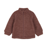 Die rot-braune Wolljacke von Celavi bietet optimalen Schutz und Komfort an kalten Tagen.