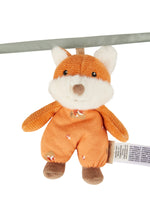 Die&nbsp;Kinderwagenkette Filou&nbsp;kombiniert Spielspaß und Funktion in einem stilvollen Accessoire für unterwegs.

Hochwertige Stoffe&nbsp;wie Cord, Flausch und Jersey für angenehmes Fühlen
Elastisches Band&nbsp;und&nbsp;sternförmige Befestigungsringe&nbsp;für einfache und stabile Anbringung
Integrierte Rassel und strukturiertes Silikonelement&nbsp;– ideal zur Förderung der Sinne
Weiche, kindgerechte Anhänger&nbsp;mit liebevollen Details

Die Kinderwagenkette ist&nbsp;waschbar&nbsp;und somit bestens für 