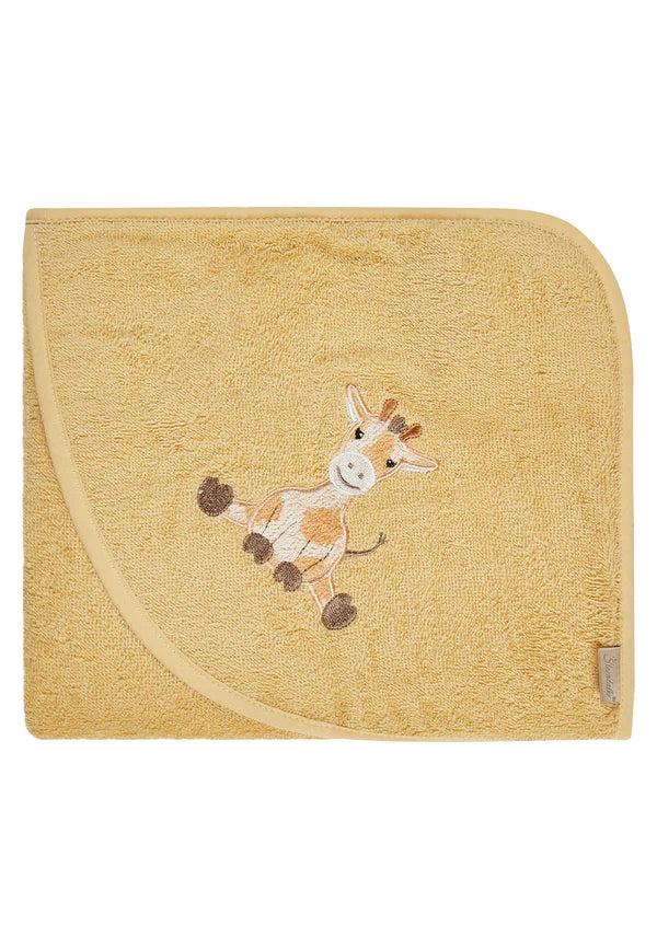 Das Kapuzenbadetuch Giraffe Kaya aus weichem Frottee schützt sanft die Babyhaut, nimmt Feuchtigkeit schnell auf und hält warm. Die Kapuze bietet extra Schutz, das süße Giraffenmotiv macht es besonders. Pflegeleicht und ideal für gemütliche Momente nach dem Baden.