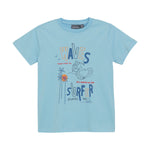 Dieses hellblaue T-Shirt von Color Kids besticht durch ein angesagtes Surfer-Motiv und sorgt für einen lässigen, sommerlichen Look.