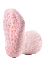 Entdecken Sie die rosa ABS-Socken von Sterntaler – perfekt für sicheren Halt und angenehmen Tragekomfort.