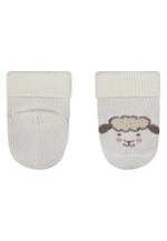 Dieses 3er-Set Sterntaler-Socken begeistert mit einem niedlichen Schafdesign und sorgt für angenehmen Tragekomfort bei Ihrem Kind.