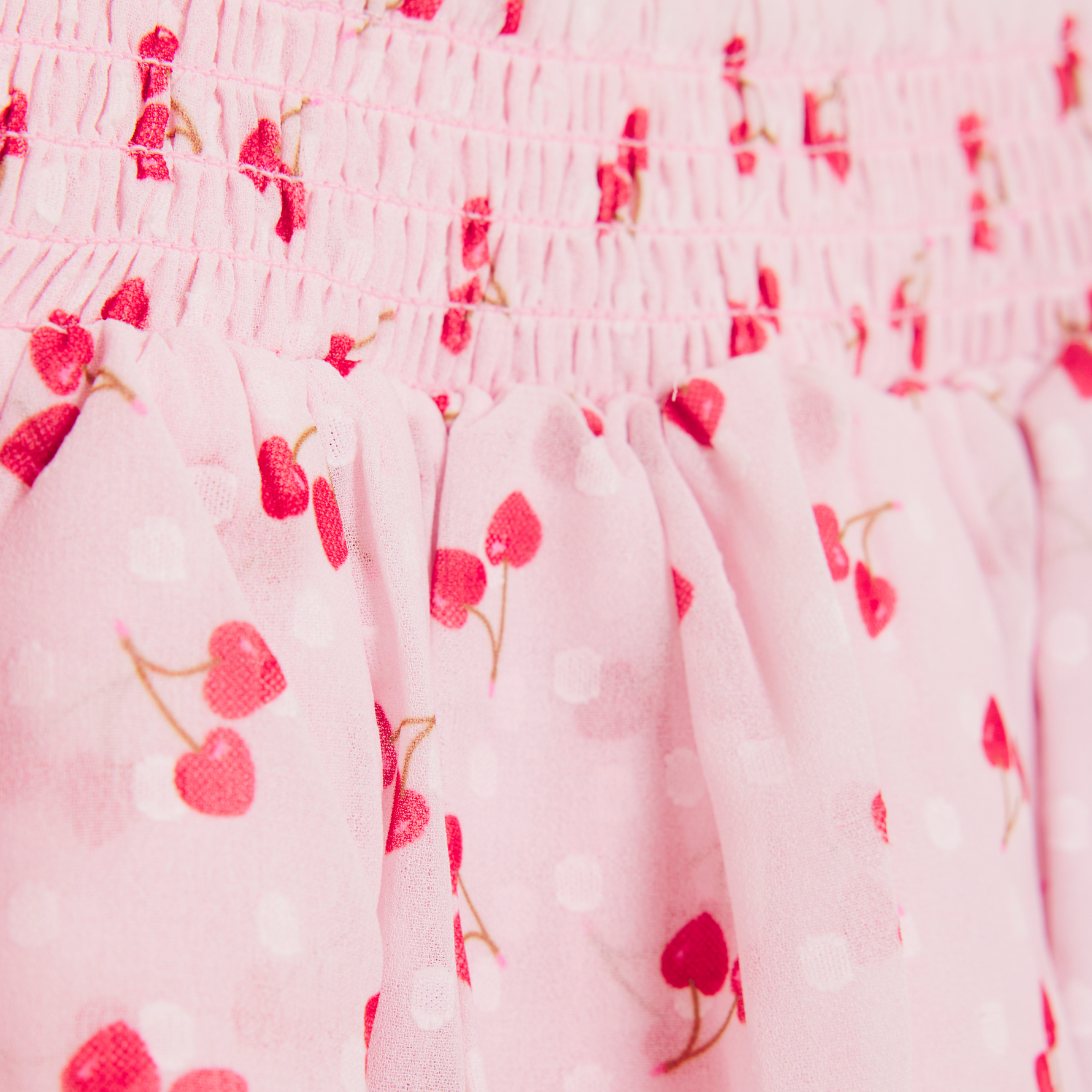 Rosa Rock von Creamie aus feinem Crêpe-Dobby-Stoff – ein zeitloser Klassiker für jeden Tag.