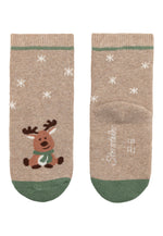 Dieses 3er-Set Weihnachtsstrümpfe von Sterntaler bringt festliche Stimmung und Komfort in Ihre Wintergarderobe.