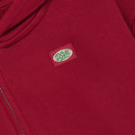 Klassischer roter Hoodie Zipperjacket von Daily Seven – perfekt für lässige Alltags-Looks. Die hochwertige Mischung aus 98 % Baumwolle und 2 % Elasthan bietet optimalen Komfort und Bewegungsfreiheit. Das elastische Material passt sich deinem Körper an und behält seine Form. Ideal zum Überziehen oder als Layering-Piece in deiner Garderobe.