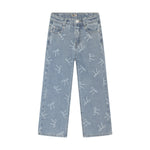 Denim Wide Fit Bow – klassisches Design von Daily Seven mit hohem Tragekomfort. Die Mischung aus 71% Baumwolle, 27% Polyester und 2% Elasthan sorgt für optimale Passform und Bewegungsfreiheit.