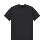 Das perfekte Everyday-Piece: Unser Oversized T-Shirt von Rellix besticht durch seinen lässigen, entspannten Schnitt und die hochwertige Washed-Optik. Die lockere Passform bietet maximalen Tragekomfort und lässt sich mühelos zu verschiedenen Outfits kombinieren. Ideal für einen modernen, casual Look.