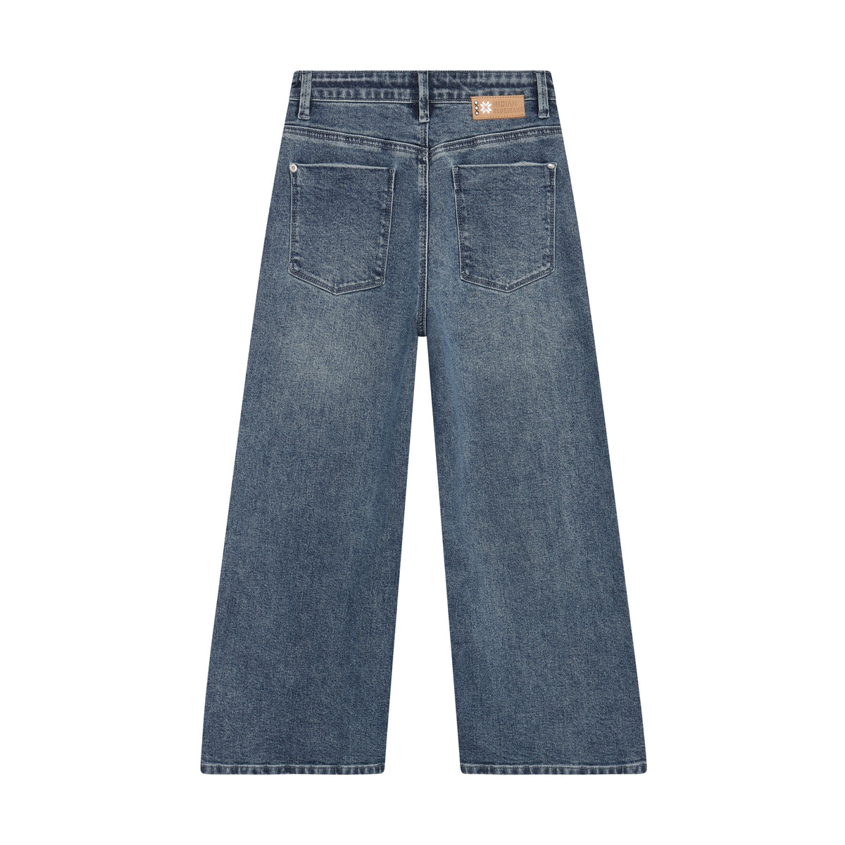 Extra Wide Fit Medium Denim Hose von Indian Blue Jeans – perfekt für maximale Bewegungsfreiheit und Komfort. Hochwertige Verarbeitung aus 99% Baumwolle und 1% Elastane für optimale Passform und Langlebigkeit.