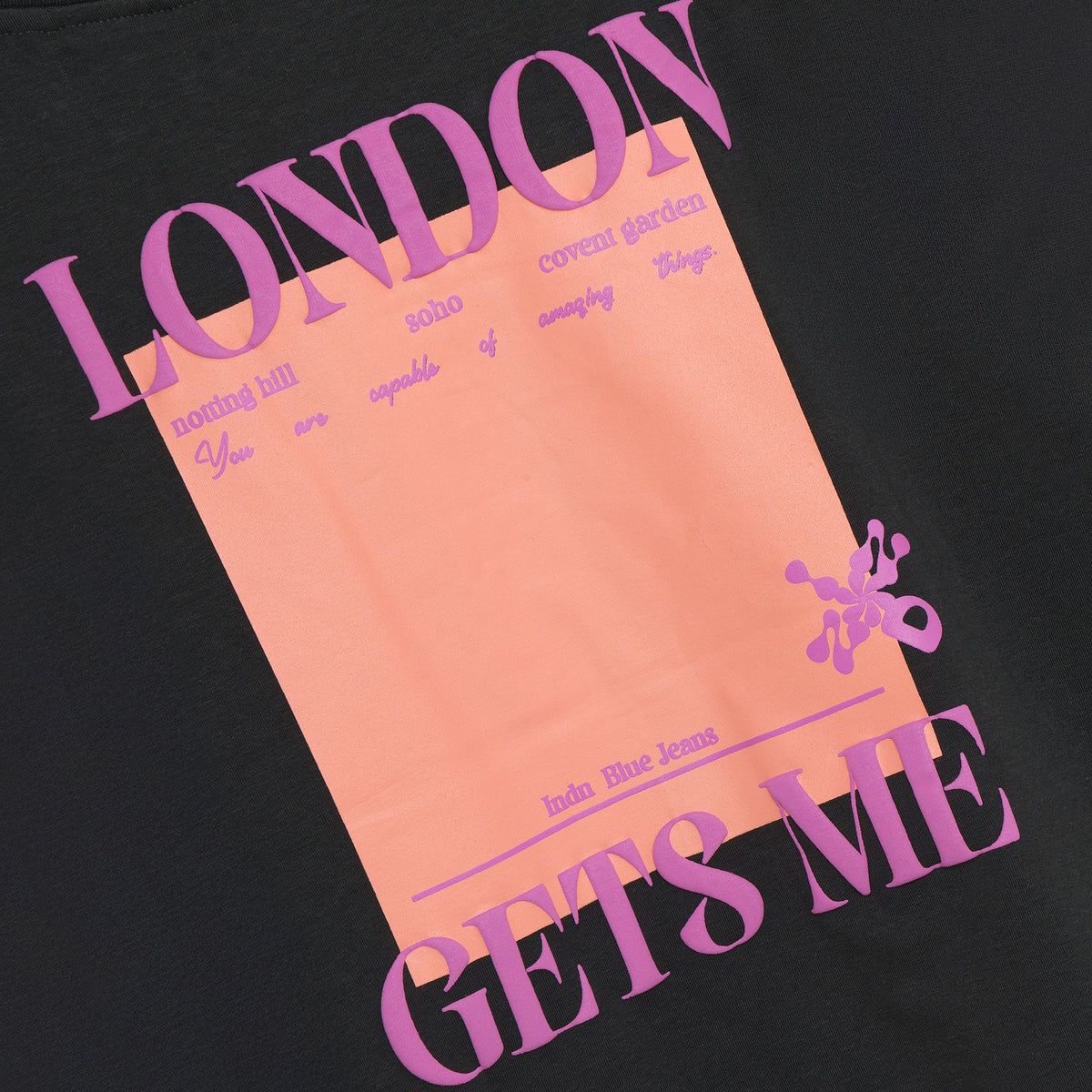 Das T-Shirt von Indian Blue Jeans besticht durch seinen modernen Backprint und bietet maximalen Tragekomfort. Die hochwertige Baumwollmischung mit Elastane-Anteil sorgt für optimale Bewegungsfreiheit und langlebige Qualität. Perfekt für den Alltag – vielseitig kombinierbar und pflegeleicht.