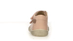 Diese Barfußschuhe von Naturino kombinieren Komfort und Stil mit einem modernen Design. Das Obermaterial aus Leder und Velours verleiht einen markanten Look, während der Klettverschluss Praktikabilität gewährleistet. Das Innenfutter und die Einlegesohle, beide aus Leder, sorgen für ein hochwertiges Gefühl beim Kontakt mit dem Fuß. Perfekt, um deine Tage mit einem Hauch von Eleganz zu begleiten.
