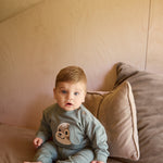 Grüne Sweatpants von MINYMO mit nettem Hundemotiv.