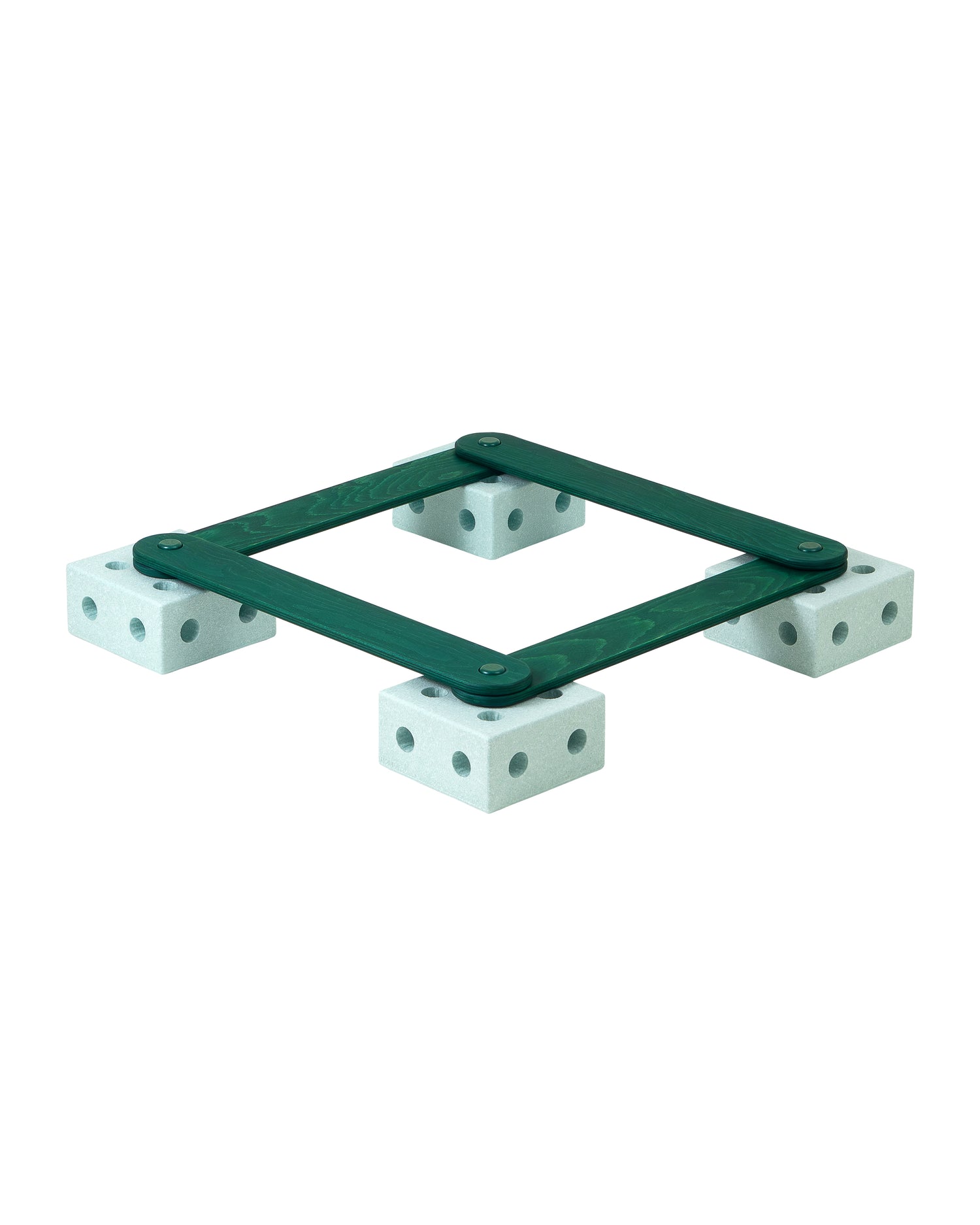 Mit diesem Set aus Balken und Blöcken können Kinder ab 10 Jahren ihre eigenen Balancierstrecken entwerfen und so ihre Koordination und motorischen Fähigkeiten verbessern. Mit unzähligen Möglichkeiten zum Bauen ist es perfekt, um fantasievolles Spielen und aktives Lernen zu fördern. Die enthaltenen Balancierbalken bestehen aus FSC-zertifiziertem Birkenholz, das mit natürlichem Leinöl eingefärbt wurde. Das garantiert Nachhaltigkeit, Langlebigkeit und ein Design, das zu jeder Einrichtung passt. Wenn das Balanc