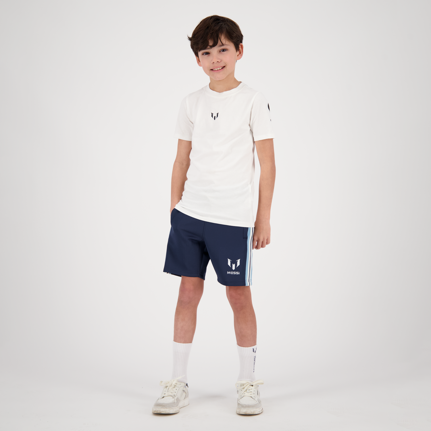 dunkelblaue kurze Short mit MESSI-LOGO