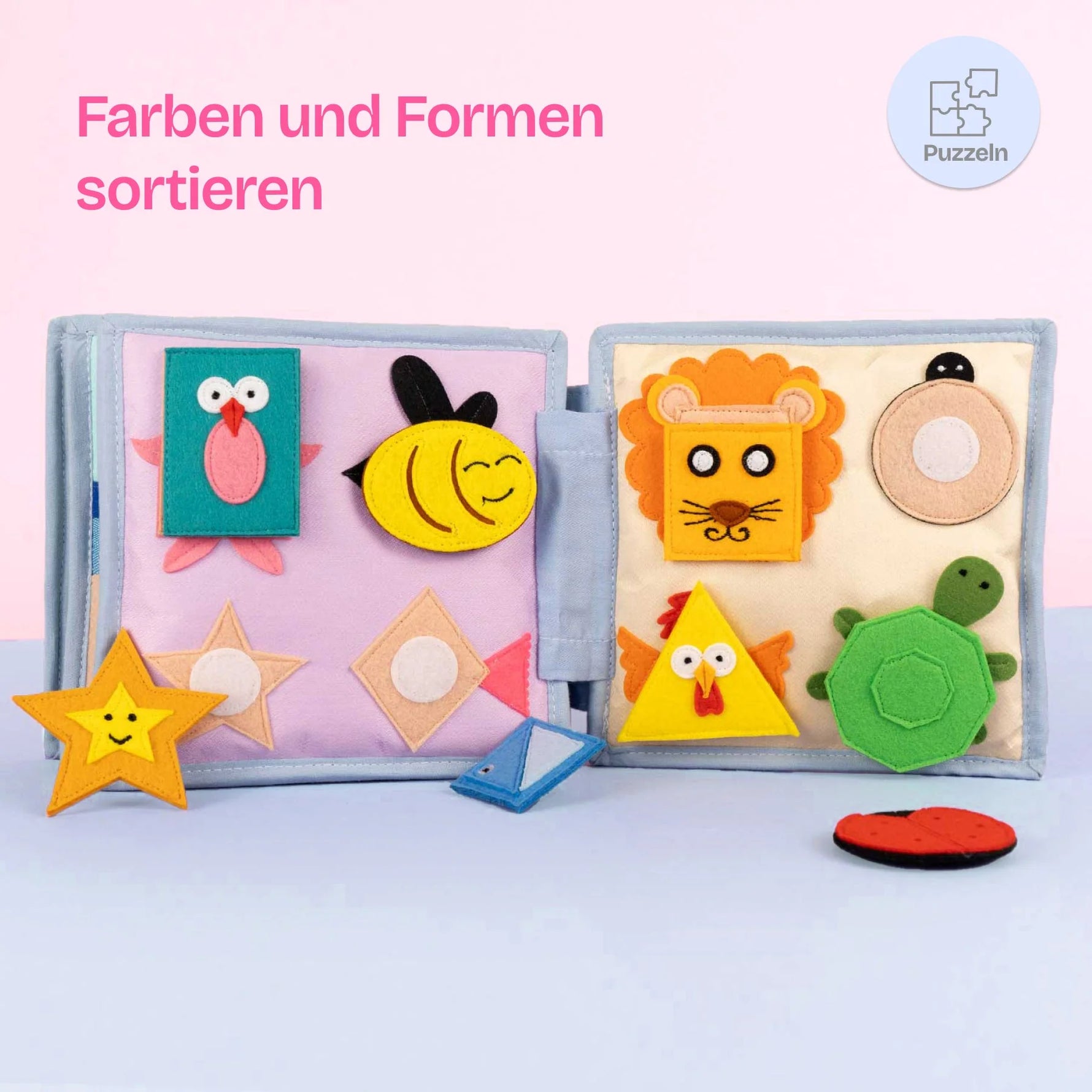Tauche ein in die strahlende Welt des&nbsp;Mini Quiet Book "Sonnenschein" von Jolly Designs! Dieses liebevoll handgefertigte Buch, speziell für kleine Abenteurer ab 18 Monaten, lädt dazu ein, die bunte Vielfalt von Farben und Formen zu entdecken. Hergestellt aus kinderfreundlichen, OEKO-TEX® zertifizierten Materialien, sorgt es für sicheren Spielspaß und unterstützt die frühkindliche Entwicklung auf spielerische Weise.