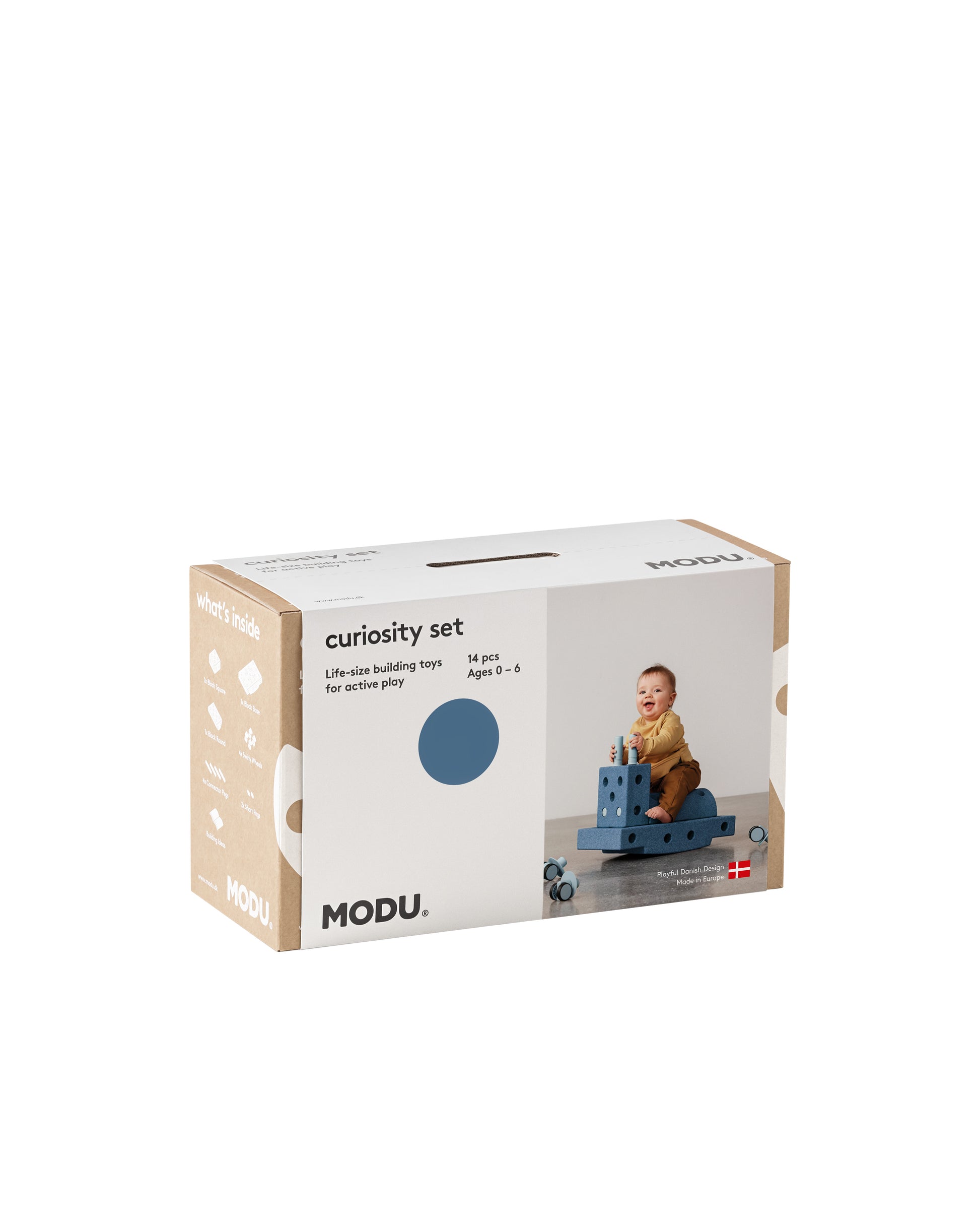 Neugierig zu erfahren, worum es bei MODU geht? Das Curiosity Set ist ein einfacher Einstieg in das MODU-System und ein toller Start für ein Baby oder Kleinkind. Ein einfaches Starter-Set, das Ihrem Kind hilft, grundlegende motorische Fähigkeiten zu entwickeln. Bauen Sie ein Scooter-Board für die Bauchlage, eine Wippe zum Üben der Kernbalance oder schieben Sie Ihr Kind auf einem lustigen Rutscher herum, während Sie endloses Kichern genießen. Ein multifunktionales und platzsparendes Spielzeug 