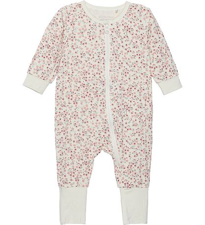 Entdecken Sie den Blümchen Nightsuit von MINYMO – die perfekte Wahl für gemütliche Nächte und entspannten Komfort.