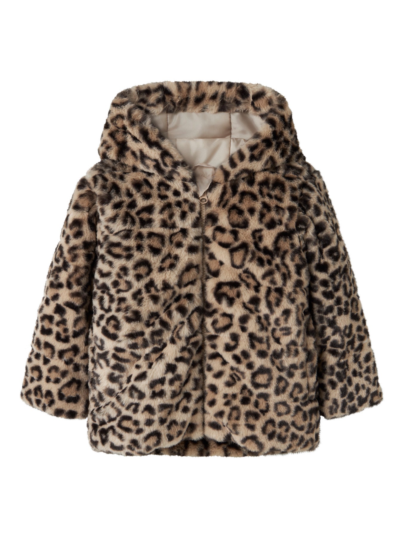 Leopard Jacke von name it – ein vielseitiges Lieblingsstück für jeden Tag. Mit ihrem auffälligen Leoparden-Muster bringt diese Jacke Stil und Persönlichkeit in jeden Look. Gefertigt aus 100% recyceltem Polyester, verbindet sie modisches Design mit nachhaltiger Materialwahl. Perfekt für Übergangsjahreszeiten und ideal zum Kombinieren mit verschiedenen Outfits.