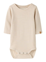 Body von Lil' Atelier – stilvolle Kindermode für jeden Tag.