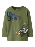Langärmeliges Shirt von name it mit tollem Traktor-Print – ideal für kleine Fahrzeug-Fans!