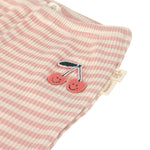 Die gerippte Kinder Leggins in Rosa macht das Outfit zum Hingucker! Die Leggins aus Modal-Baumwolle (bio)-Mix runden in modischen Farben und auffälligen Mustern jeden Look ab. Waschbar bei 30 °C im Schonwaschgang. Niedliche Mini-Stickerei als Detail.