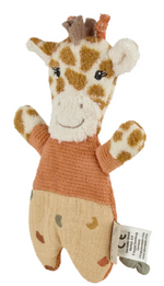 Das Knistertier Giraffe Kaya ist ein weiches Greifspielzeug aus Musselin, Flausch und Cord. Mit 17 x 10 x 1 cm passt es gut in kleine Hände. Das Knisterpapier und der geknotete Schwanz fördern die sensorische Entwicklung und bieten Spielspaß. Waschbar für einfache Reinigung.