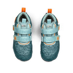 Der ideale Begleiter für die herbstliche Übergangszeit: Unser bunter Barfußschuh Happy von Affenzahn ist wasserdicht &amp; kalt gefüttert. Einfach mit Klettverschlüssen auf und zu zumachen. - Obermaterial: bluesign®-zertifiziertes Polyester Knit