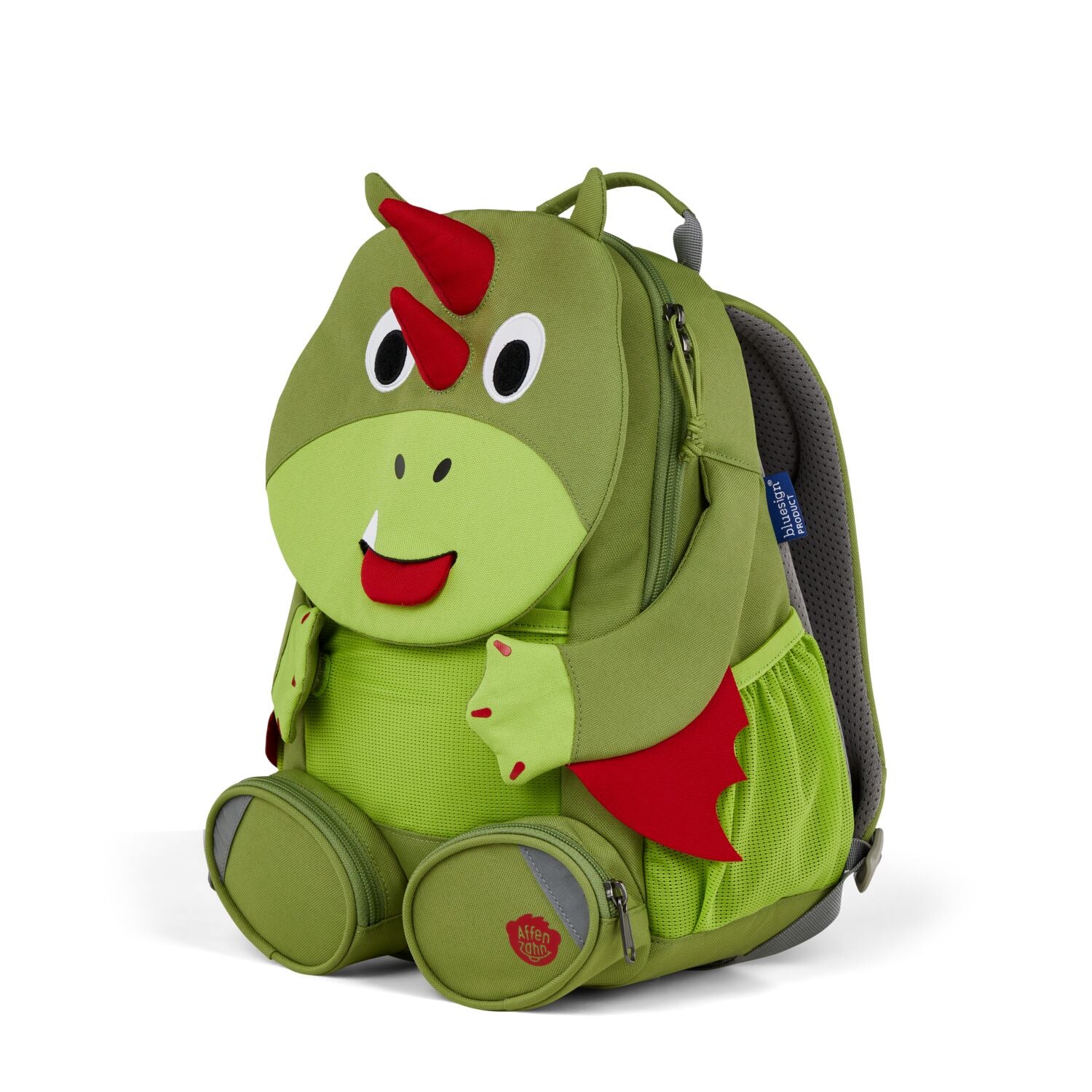Der Rucksack Large Friend Drache von Affenzahn ist der perfekte Begleiter für kleine Abenteurer. Mit seinem liebevollen Drachen-Design und hochwertiger Verarbeitung bietet er ausreichend Platz für Schulutensilien, Spielzeug und persönliche Gegenstände. Die ergonomischen Tragegurte sorgen für angenehmen Tragekomfort, während die robusten Materialien Langlebigkeit garantieren. Ideal für Kinder, die ihren eigenen Stil ausdrücken möchten – praktisch, sicher und wunderbar verspielt.