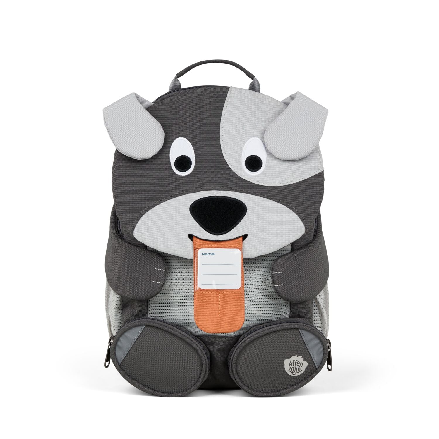 Der Rucksack Large Friend Hund von Affenzahn ist der perfekte Begleiter für kleine Abenteurer. Mit seinem liebevollen Hundedesign und der robusten Verarbeitung bietet er ausreichend Platz für Schulutensilien, Spielzeug und persönliche Gegenstände. Die ergonomischen Schultergurte sorgen für angenehmen Tragekomfort, während die hochwertige Verarbeitung Langlebigkeit garantiert. Ideal für Kinder, die ihren eigenen Stil ausdrücken möchten – praktisch, sicher und wunderbar niedlich.