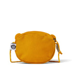 Praktische Geldtasche mit verspieltem Tiger-Design von Affenzahn. Die kompakte Geldbörse bietet ausreichend Platz für Münzen, Scheine und Karten und ist perfekt für unterwegs. Mit robustem Material und kindgerechtem Motiv ein treuer Begleiter für kleine und große Abenteurer.