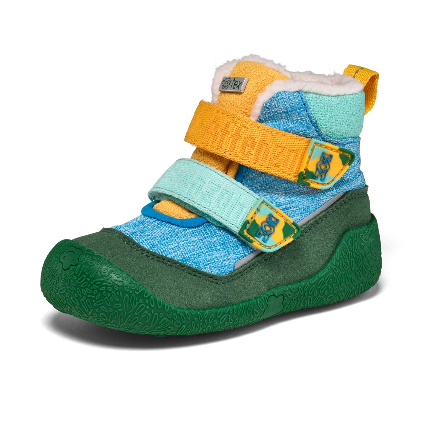 Kalte Füße? Kriegt hier keiner! Der warm gefütterte, wasserdichte Lauflerner Snuggy von Affenzahn ist ideal fürs erste Winterabenteuer.