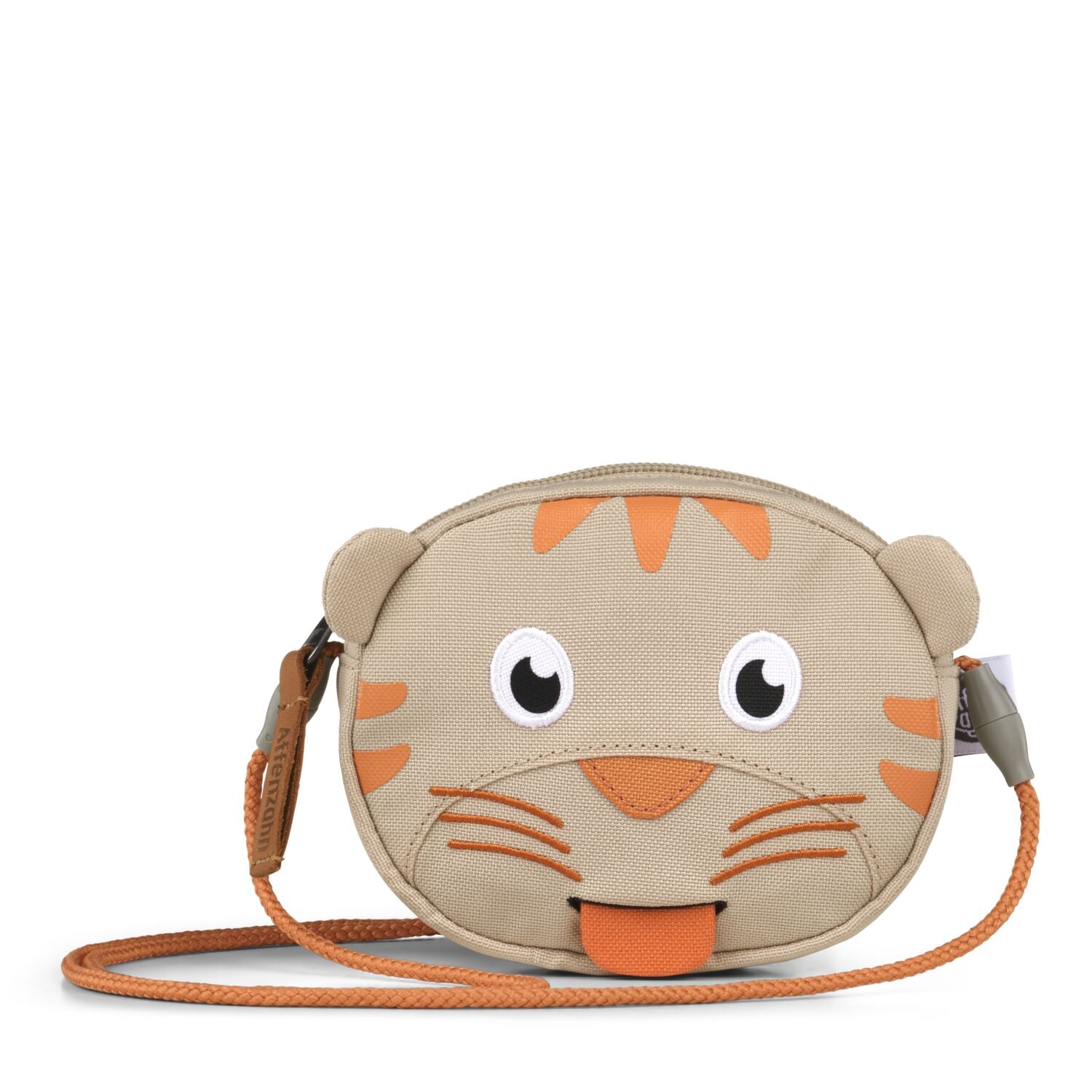 Die Geldtasche Affe Pure von Affenzahn ist der perfekte Begleiter für kleine Schätze. Mit ihrem niedlichen Affen-Design bringt sie Freude in den Alltag und ist ideal für Kinder, die ihre ersten Ersparnisse oder kleine Gegenstände sicher verstauen möchten. Die hochwertige Verarbeitung garantiert Langlebigkeit und Zuverlässigkeit. Ein charmantes Accessoire, das Stil und Funktionalität vereint.