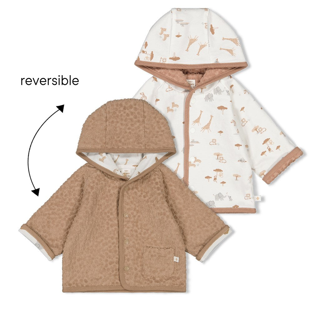 Wendejacke mit Kapuze aus der Kollektion "Welcome Wild One" von Feetje