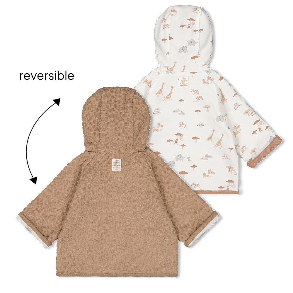 Wendejacke mit Kapuze aus der Kollektion "Welcome Wild One" von Feetje