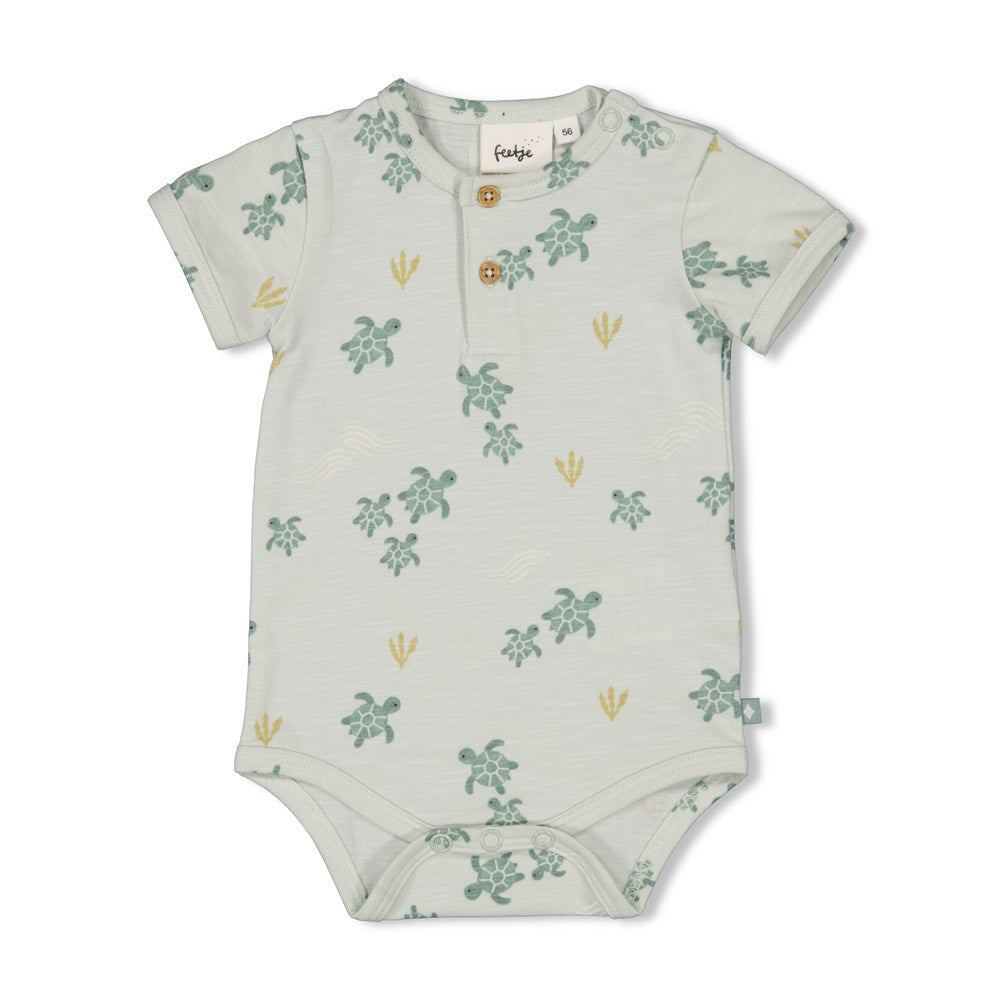 Beschreibung

Romper von Feetje aus der Kollektion Turtelly Cool

Material

96% CO + 4% EL Single Jersey SLUB